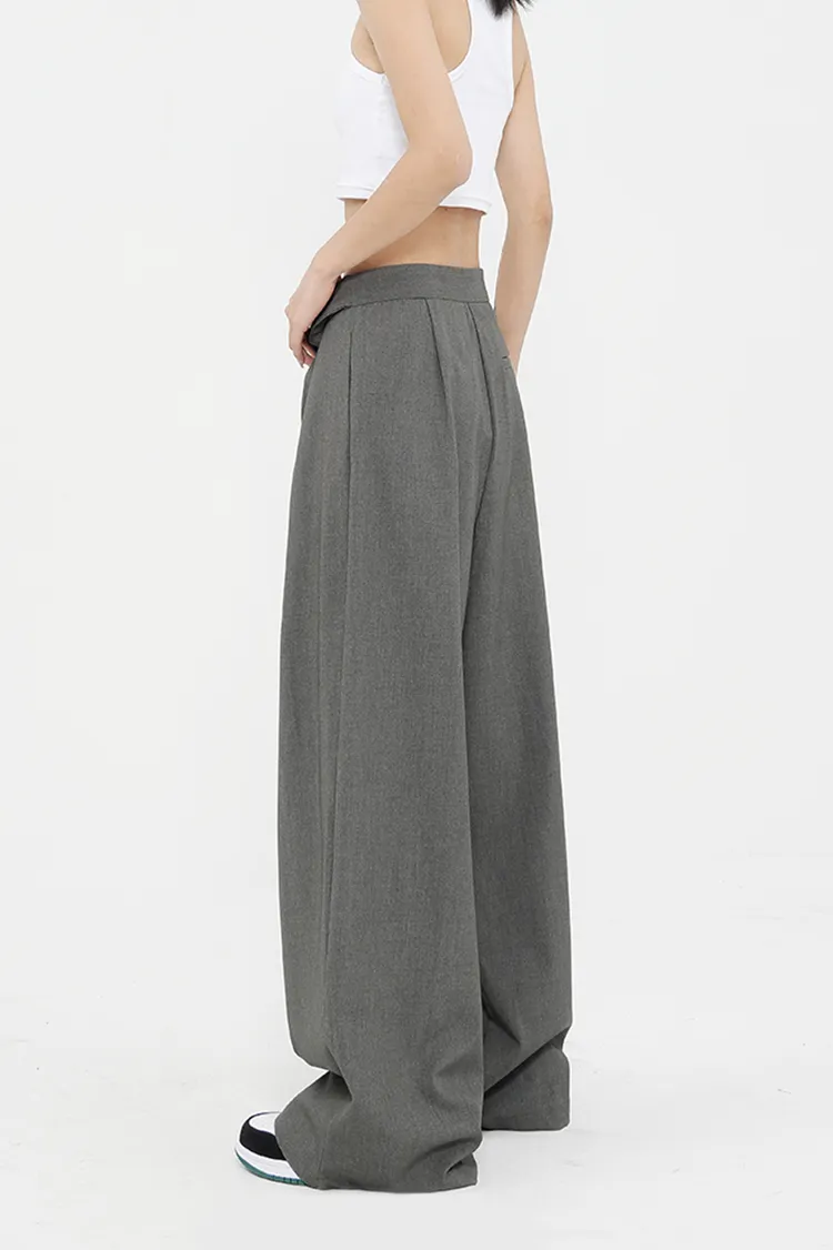 Loose Pleated Wide-Leg Pants with Asymmetric Belt