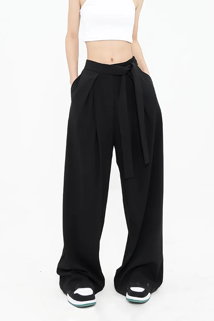 Loose Pleated Wide-Leg Pants with Asymmetric Belt