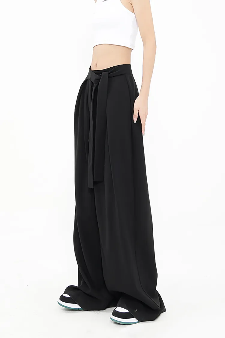 Loose Pleated Wide-Leg Pants with Asymmetric Belt