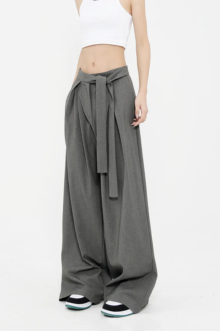 Loose Pleated Wide-Leg Pants with Asymmetric Belt