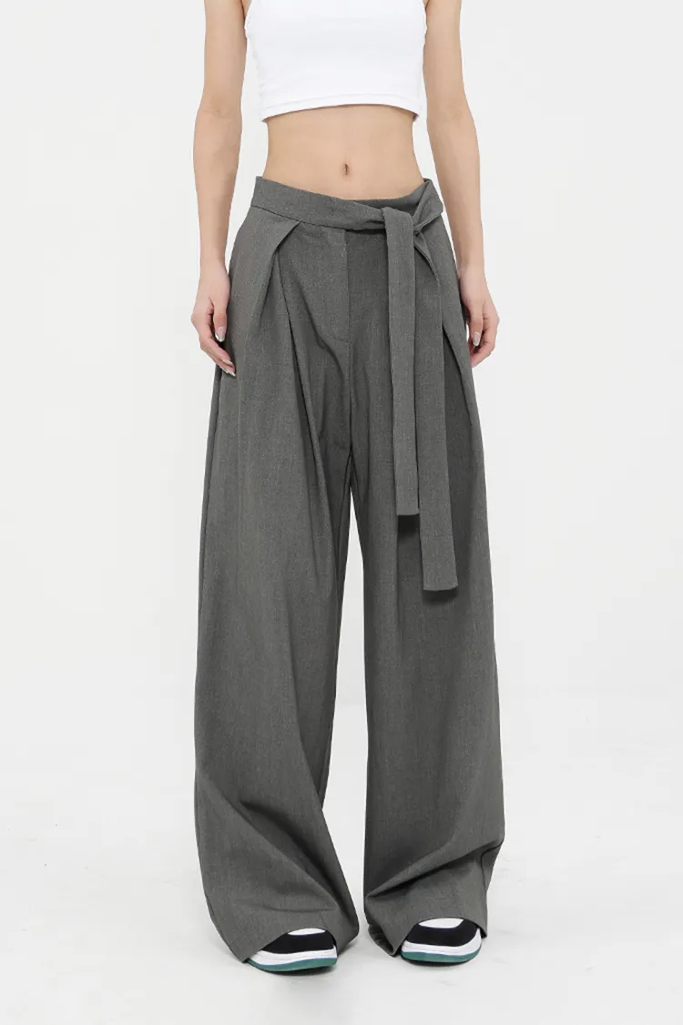 Loose Pleated Wide-Leg Pants with Asymmetric Belt