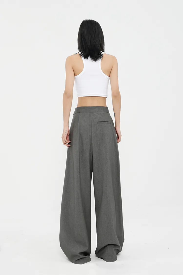 Loose Pleated Wide-Leg Pants with Asymmetric Belt